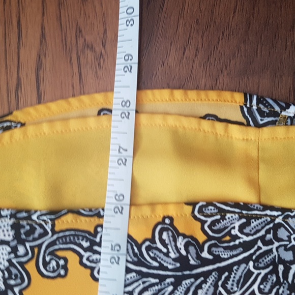 Women's Yellow/Black Summer Work Going Out Floral Tank - Picture 6 of 9